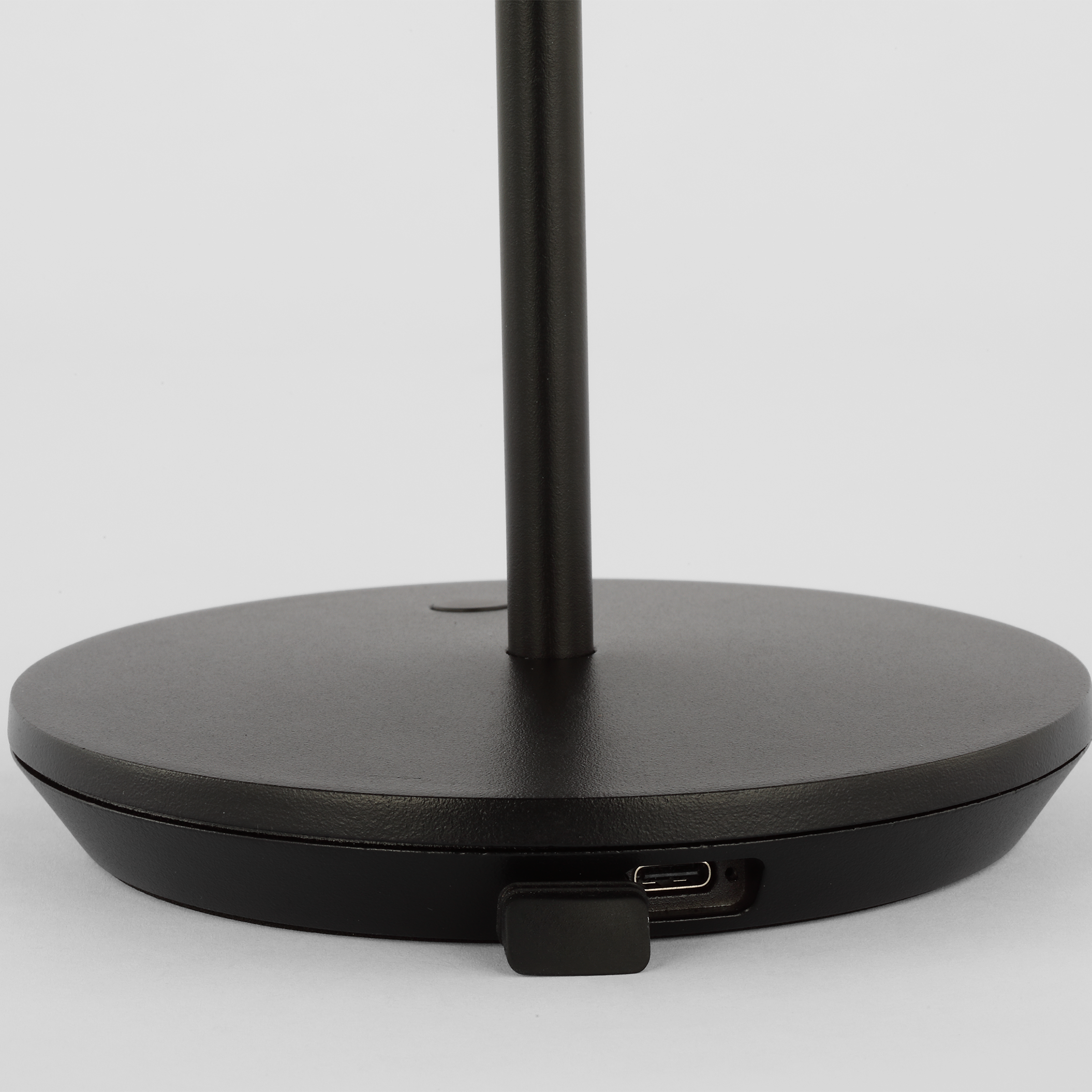 Nevis Short Accent Rechargeable Table Lamp Black 2700K 90 CRI