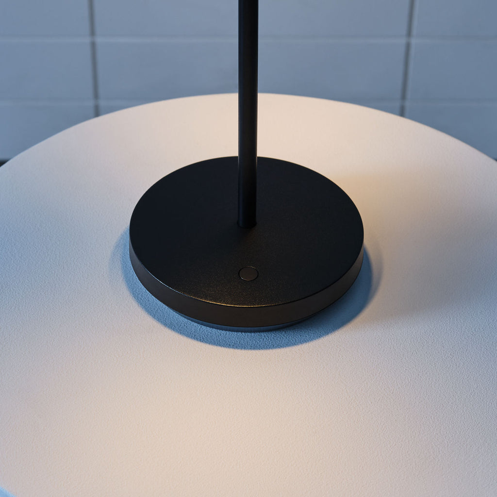 Doppia Short Accent Rechargeable Table Lamp Black 2700K 90 CRI