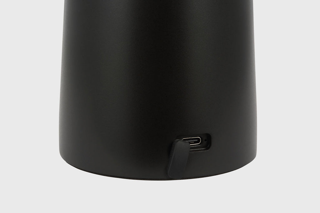 Sesa Accent Rechargeable Table Lamp Black 2700K 90 CRI