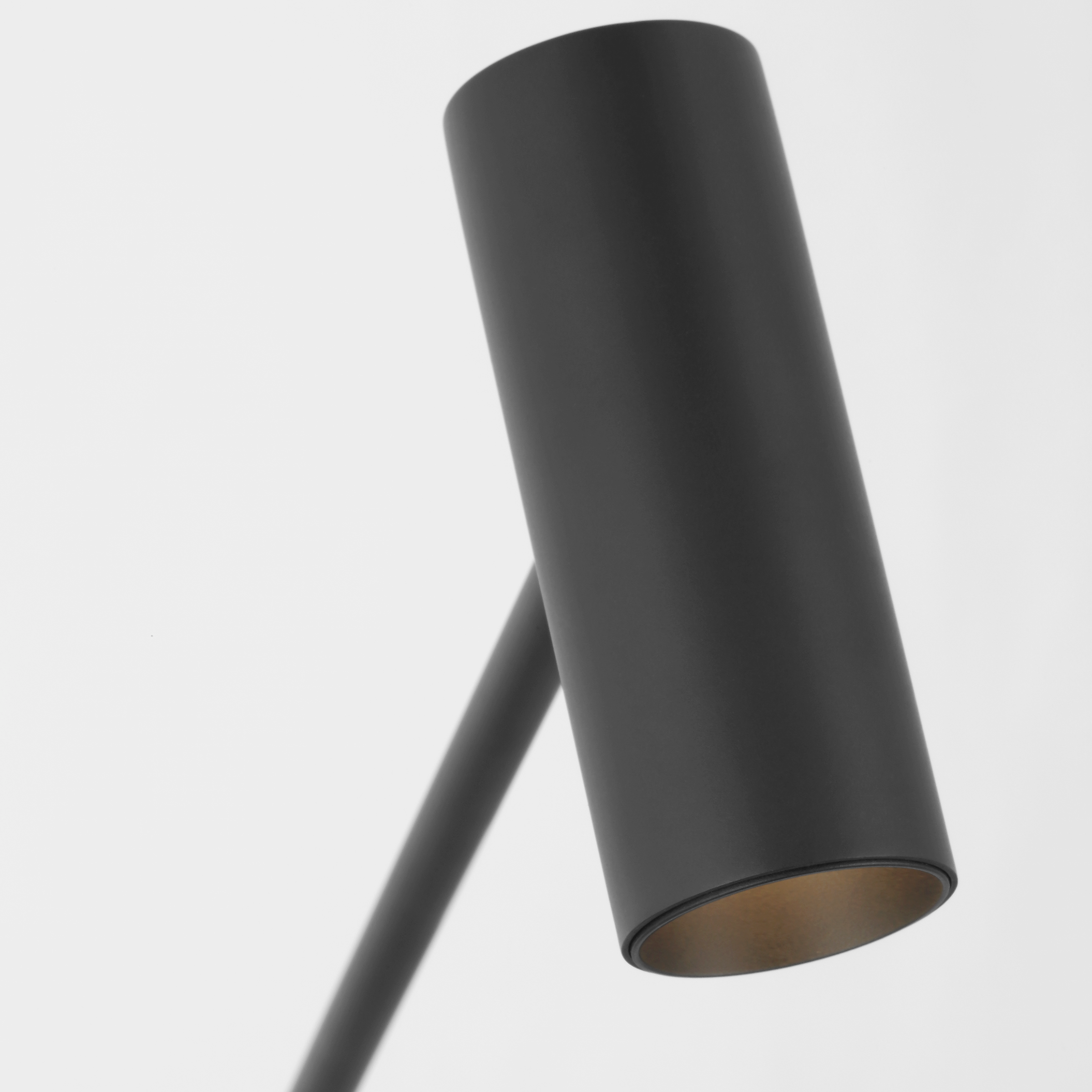 Ponte X-Large Table Lamp Nightshade Black 3000K 90 CRI