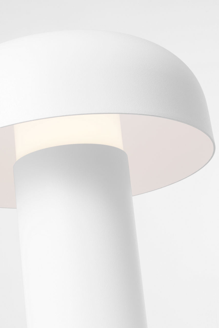 Louver 9 Rechargeable Table Lamp | Matte White 2700K 90 CRI