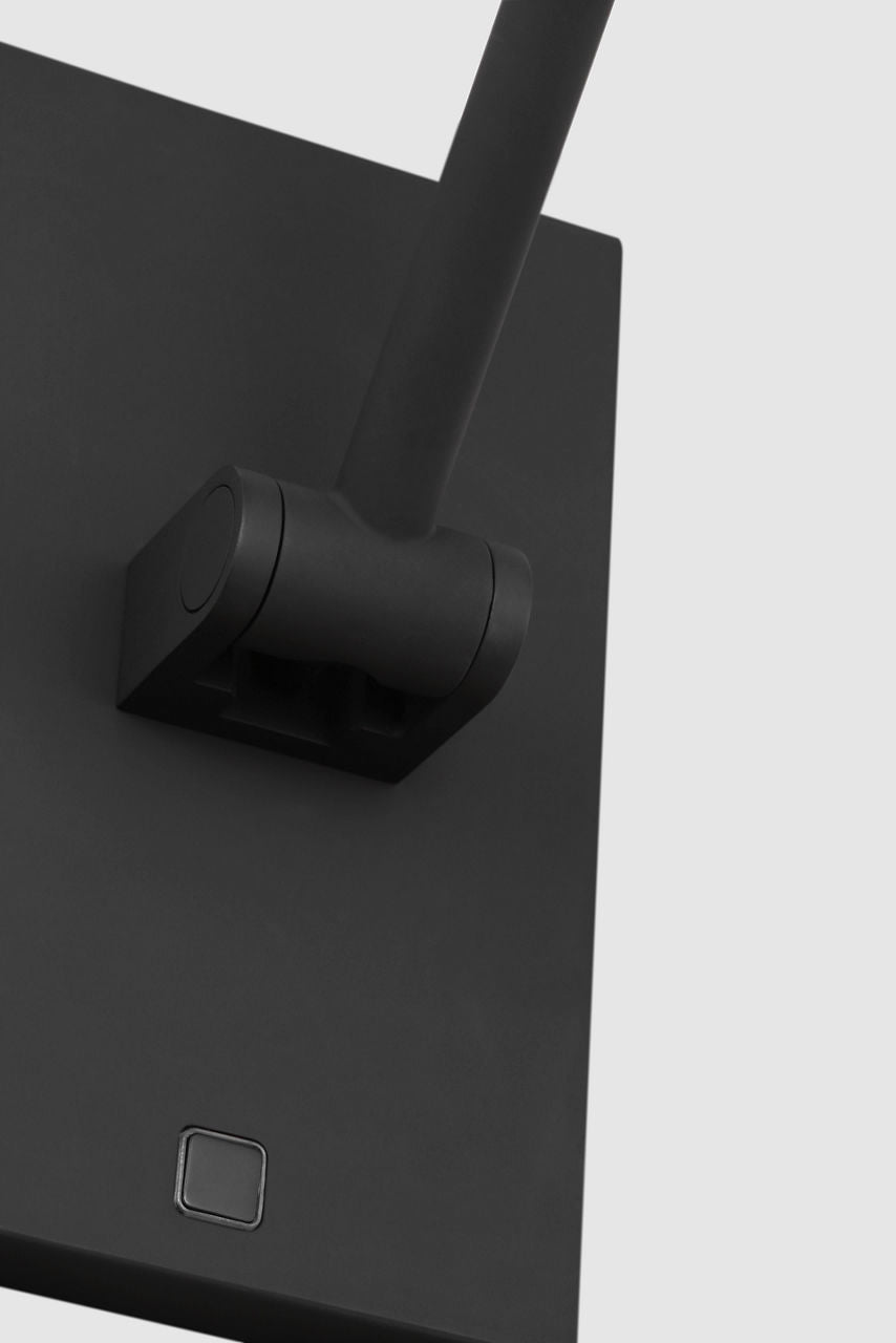 Ponte Small Task Sconce Nightshade Black 3000K 90 CRI