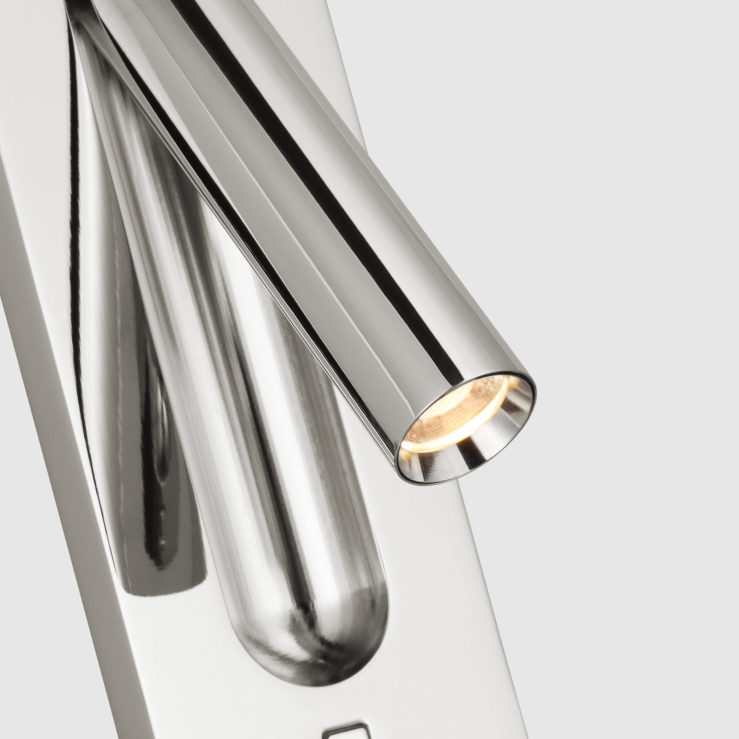 Ponte 7 Task Sconce Polished Nickel 2700K 90 CRI 120v
