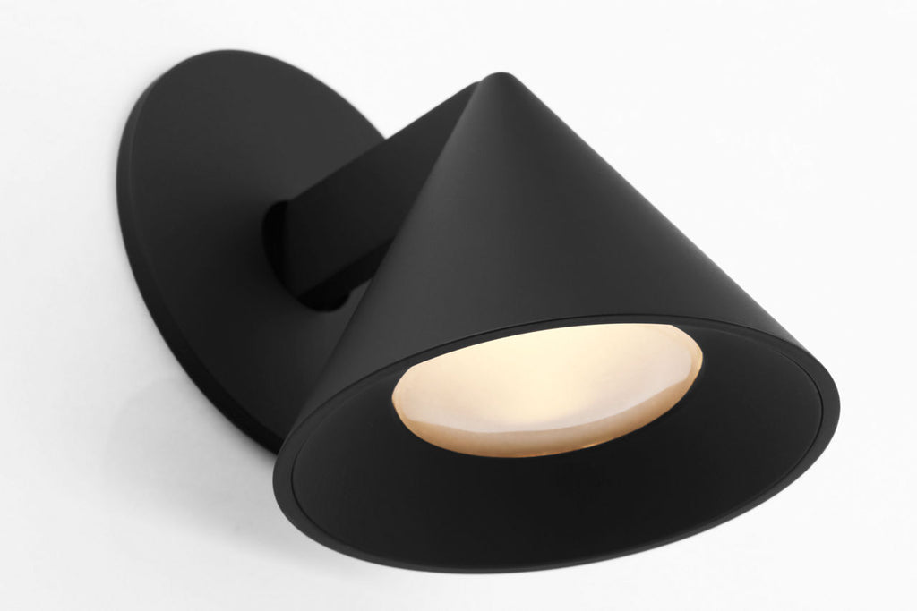 Midrand 4 Task Sconce Nightshade Black 2700K 90 CRI