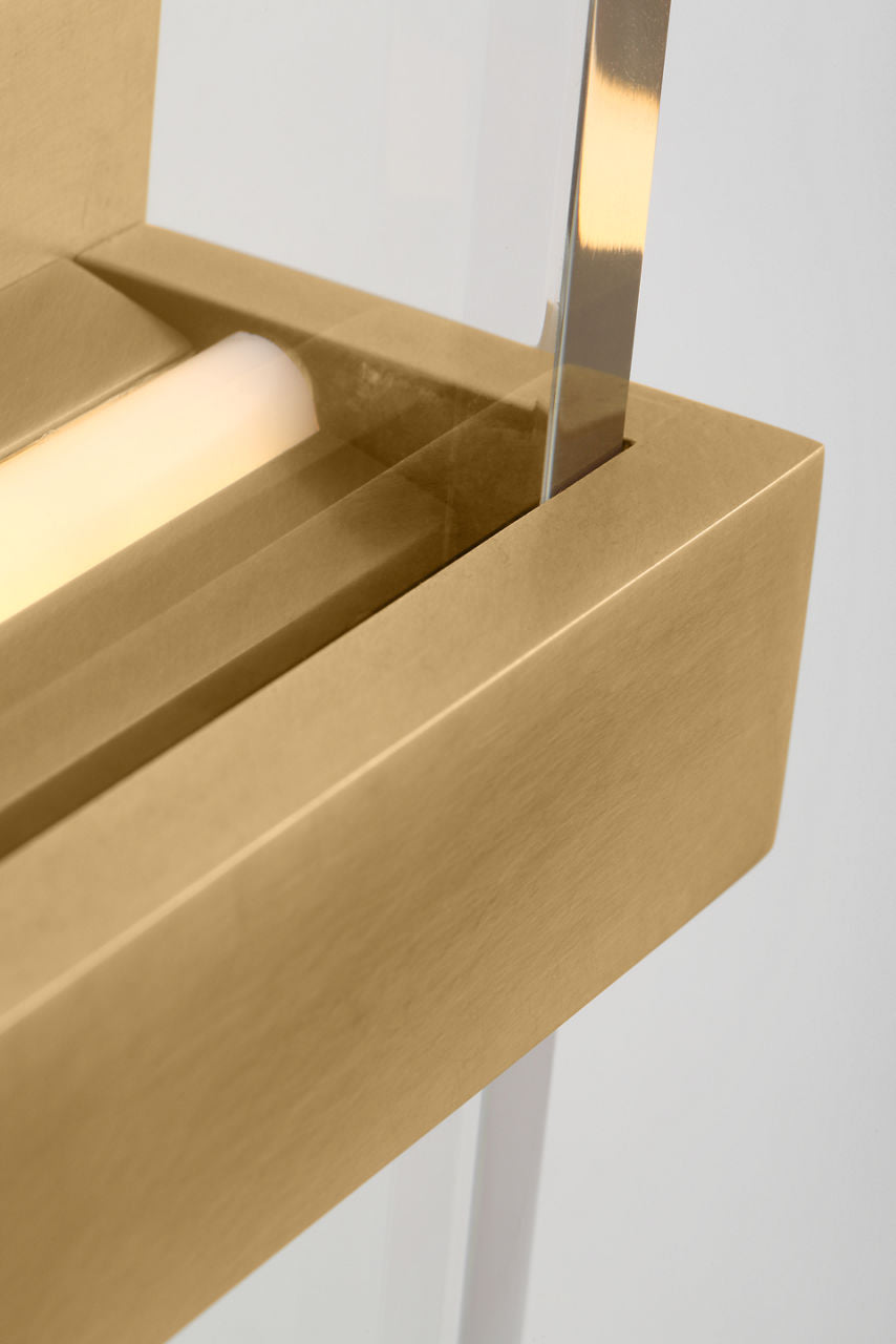Flyta Medium Sconce Clear Natural Brass 2700K 90 CRI