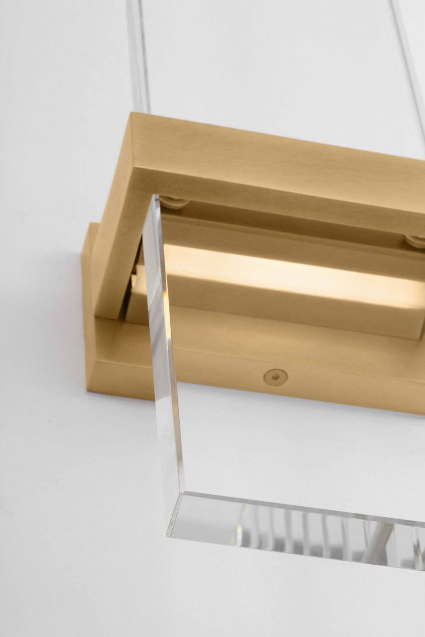 Flyta Medium Sconce Clear Natural Brass 2700K 90 CRI