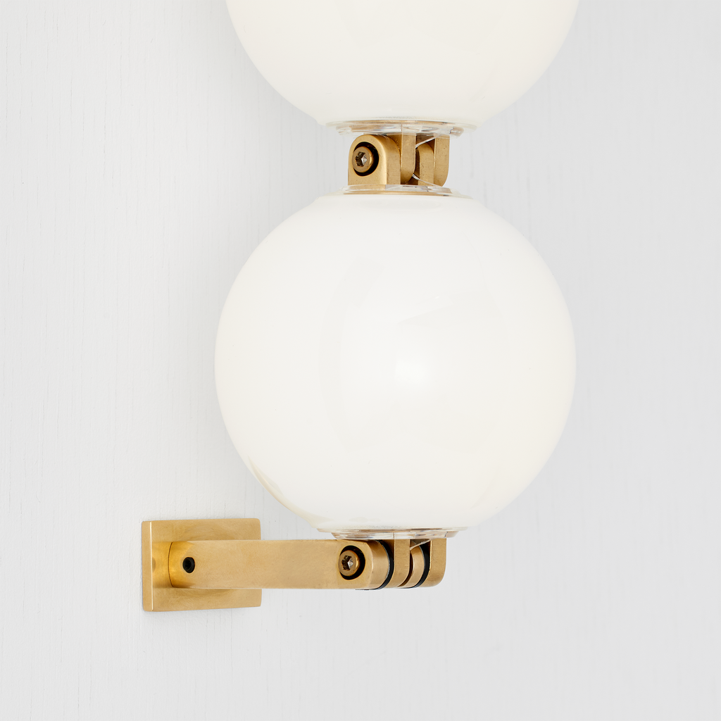 Perle 15 Sconce Natural Brass 2700K 90 CRI