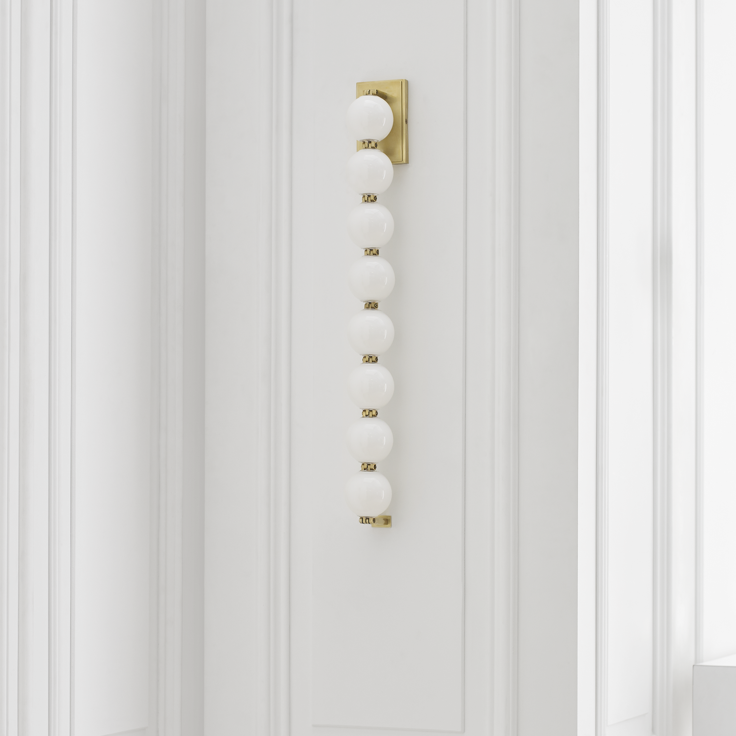 Perle 28 Sconce Natural Brass 2700K 90 CRI