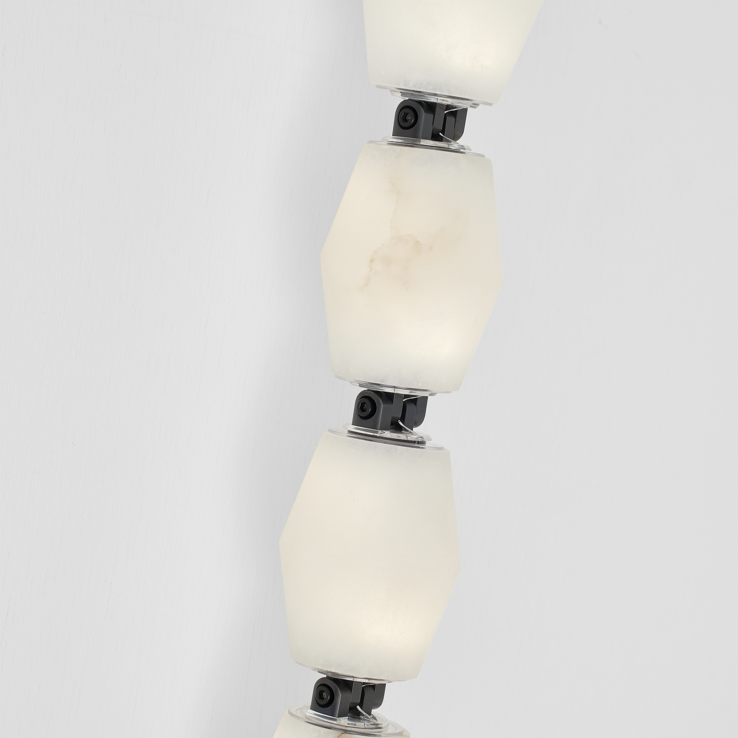 Collier Alabaster 28 Sconce | Bronze 2700K
