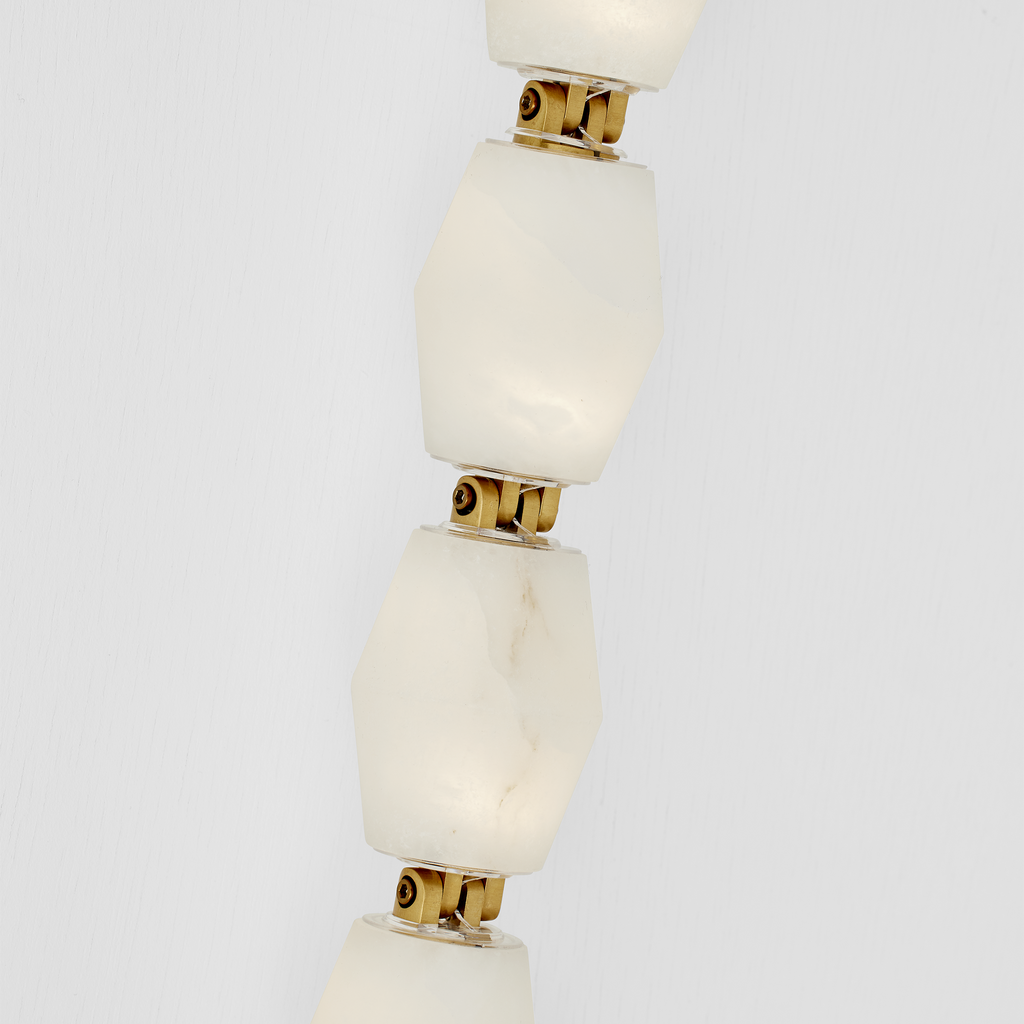 Collier Alabaster 28 Sconce | Hand-Rubbed Antique Brass 2700K