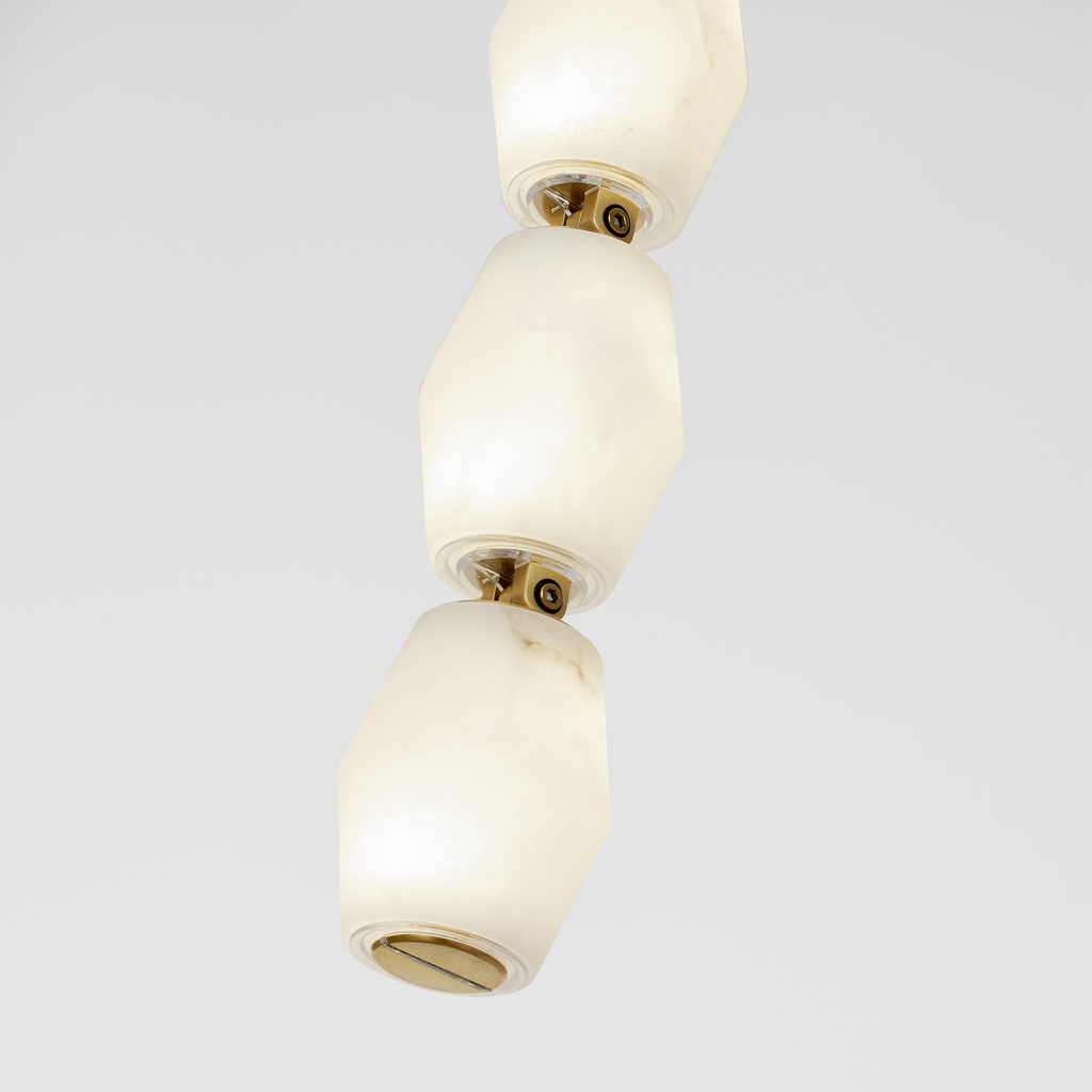 Collier Alabaster 28 Sconce | Hand-Rubbed Antique Brass 2700K