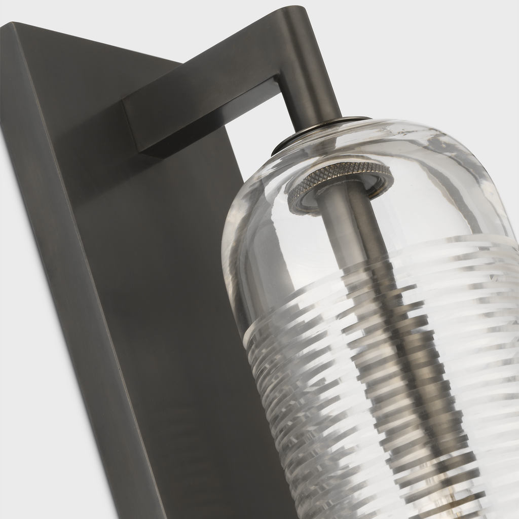 Leano 17 Sconce Bronze