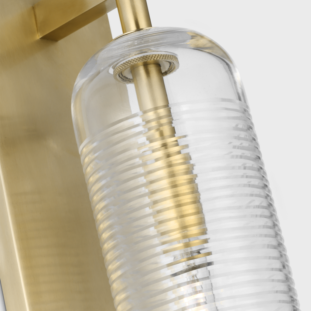 Leano 17 Sconce hand-rubbed antique brass