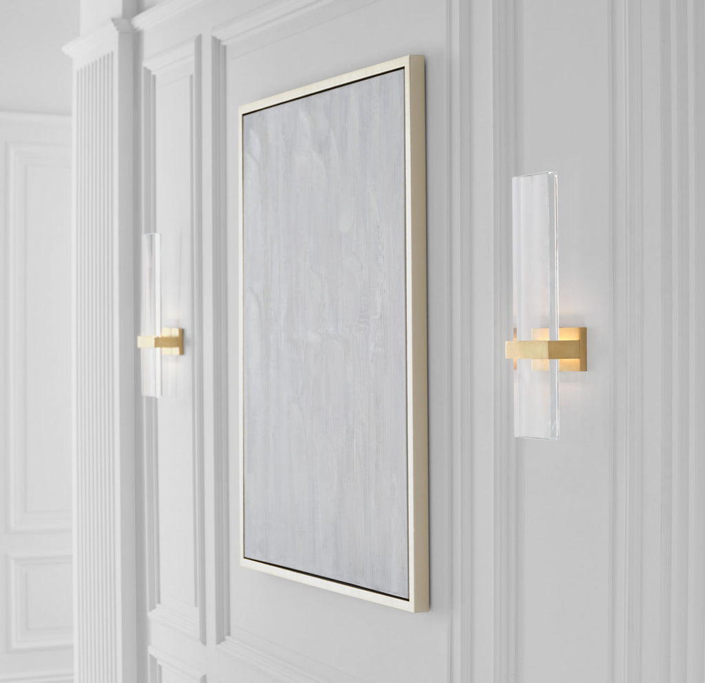 Flyta Medium Sconce Clear Natural Brass 2700K 90 CRI