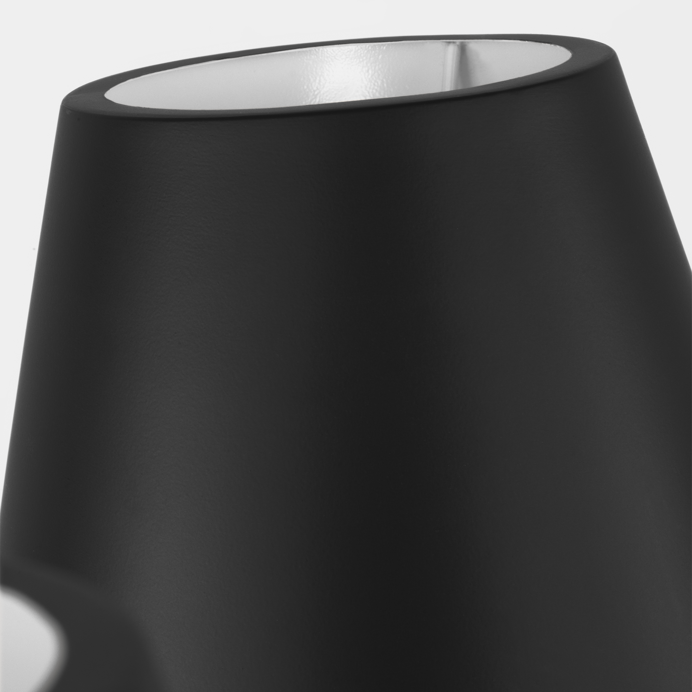 Ender Medium Chandelier Midnight Black