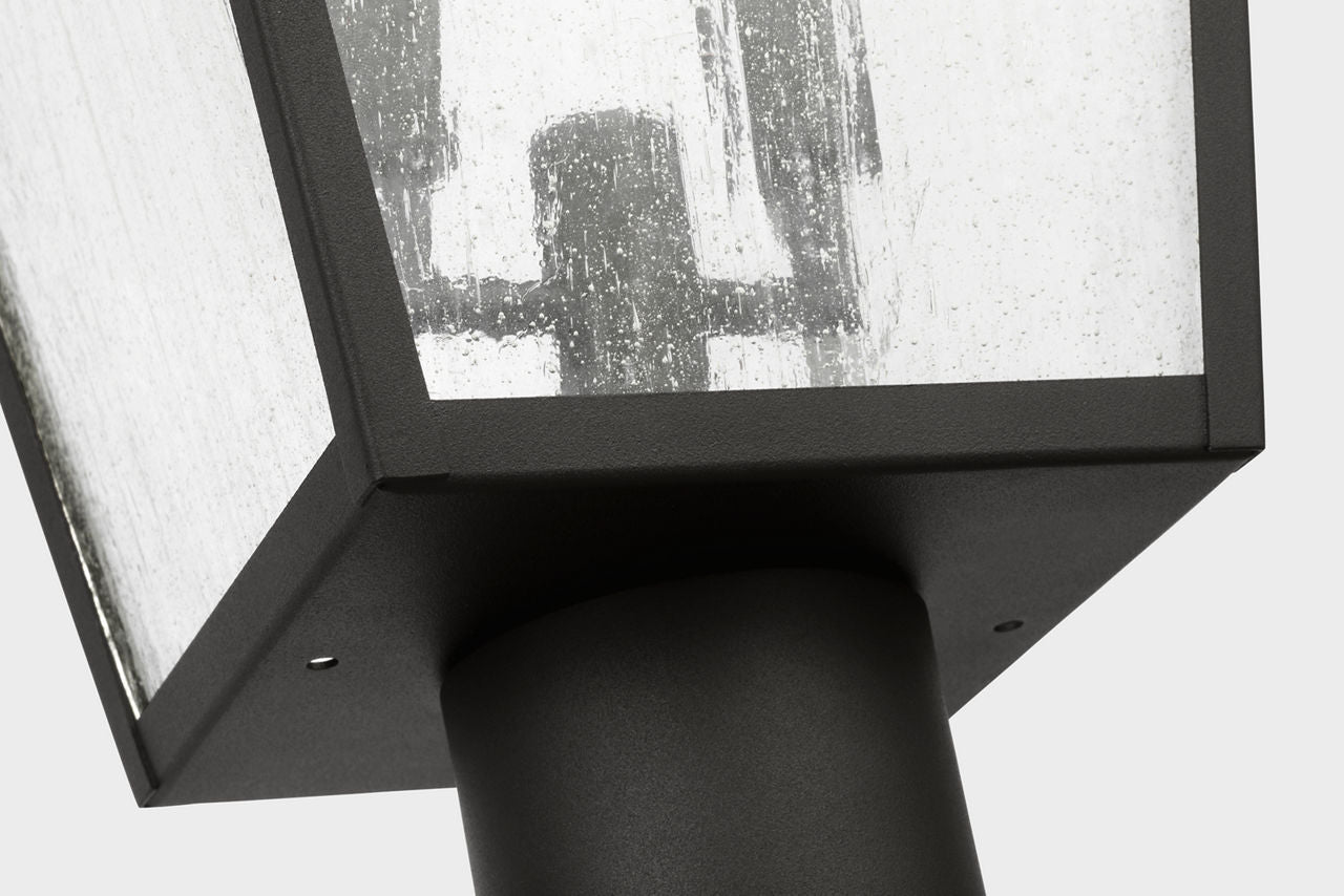 Kennewick Medium Post Textured Black