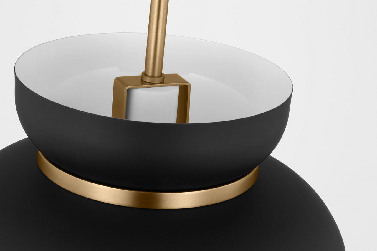 Pemberton Medium Pendant Midnight Black