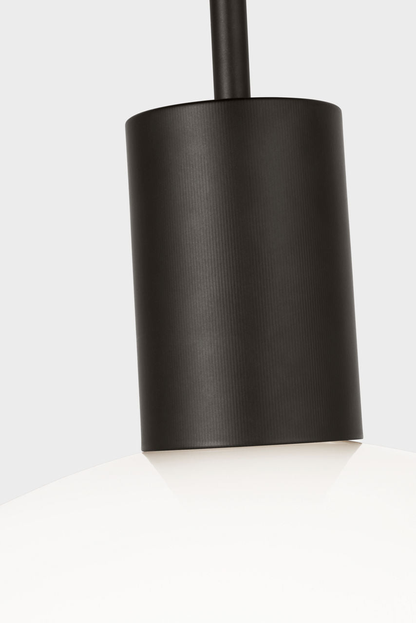 Colewood Medium Pendant Midnight Black