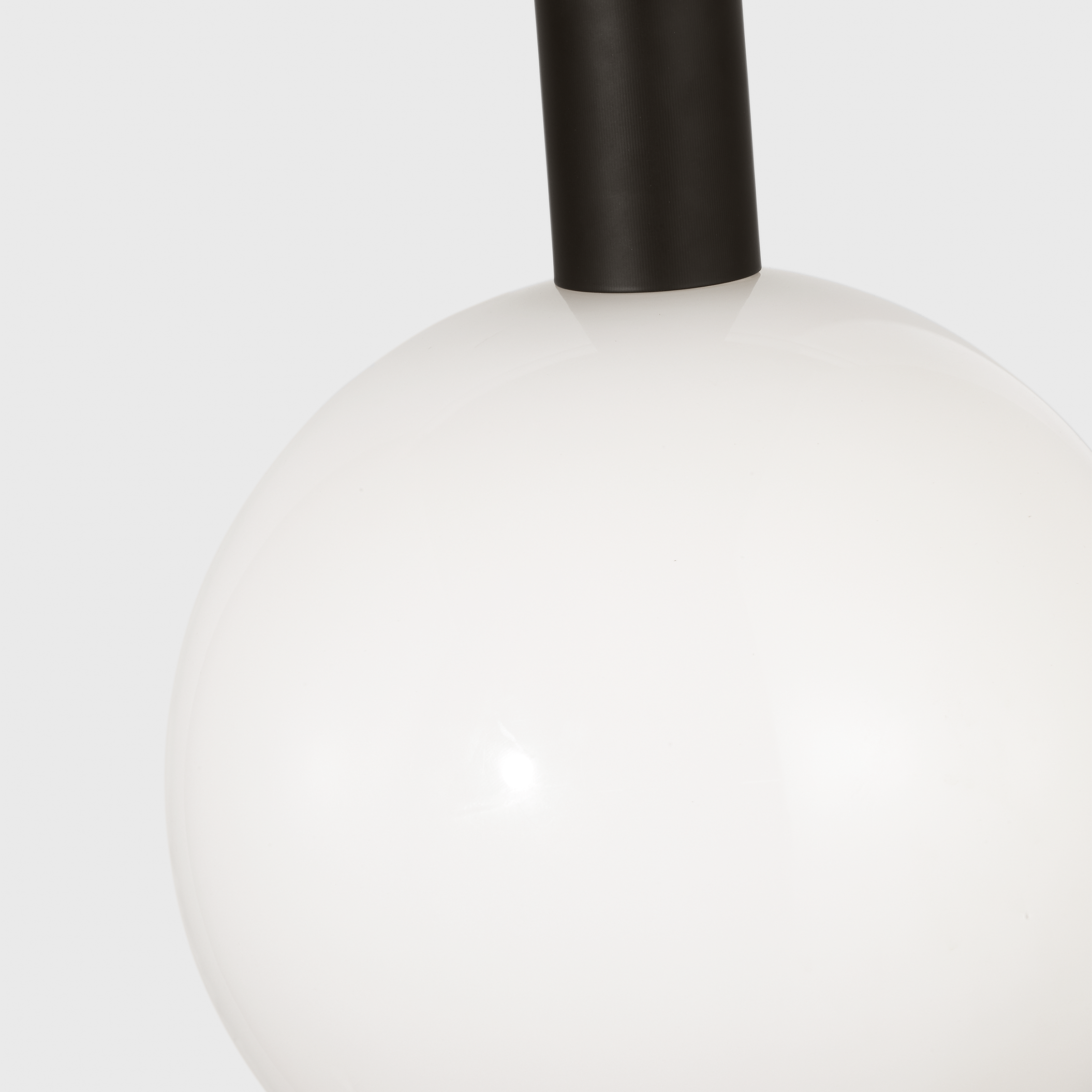 Colewood Medium Pendant Midnight Black