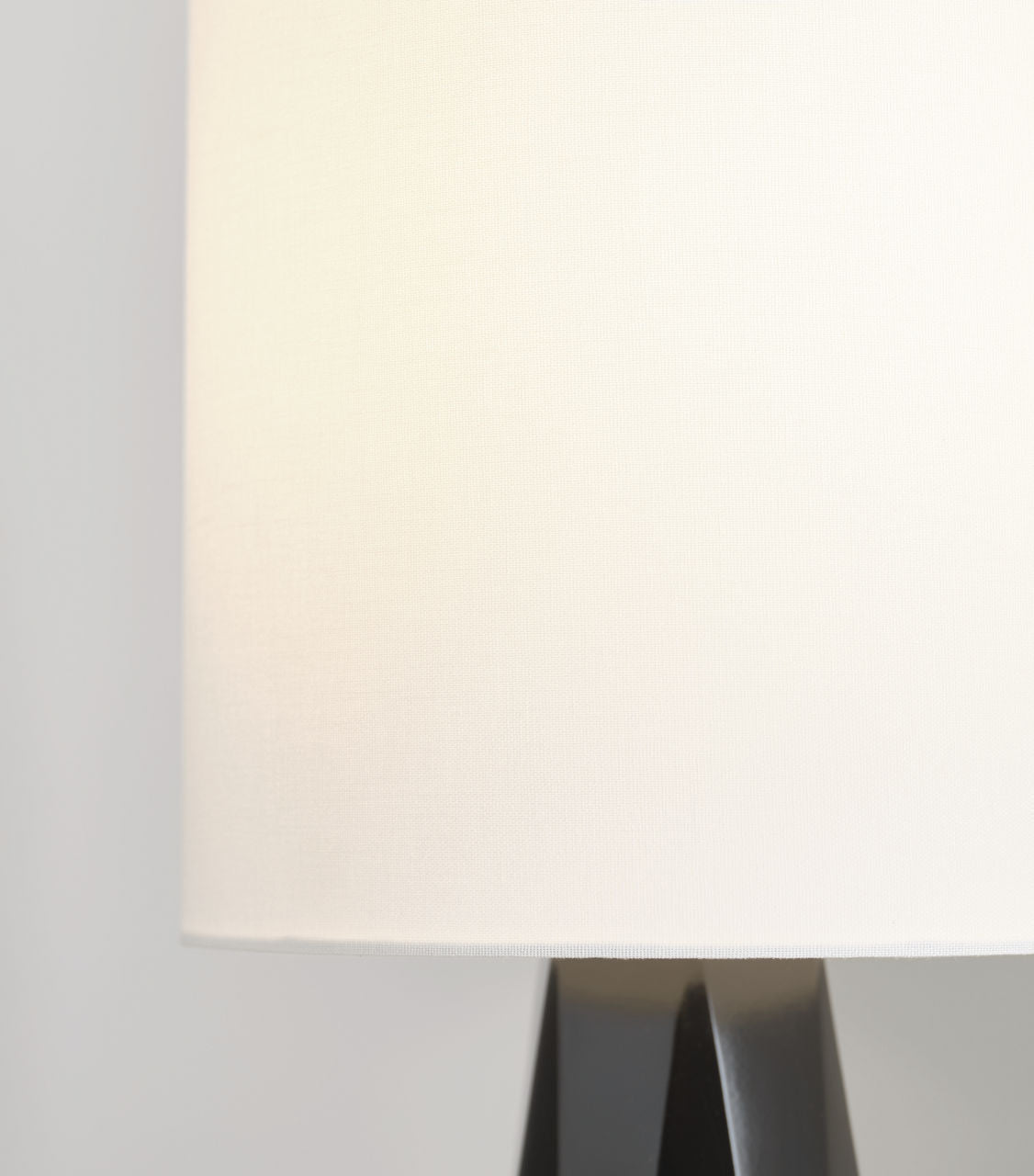 Moresby Medium Table Lamp Gloss Black Bulbs Inc
