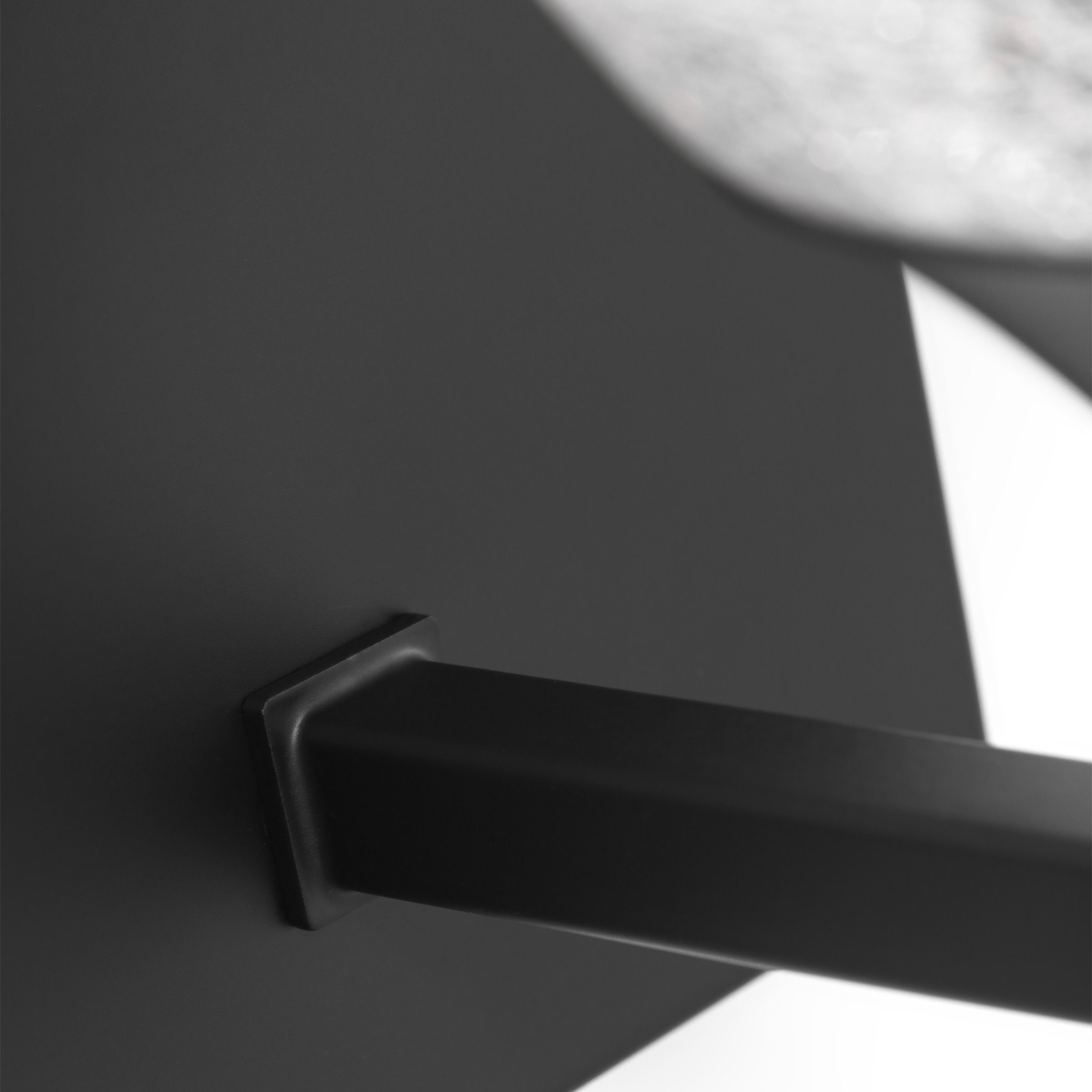 Toffino 1-Light Bath Sconce | Midnight Black | Clear Crackle Glass