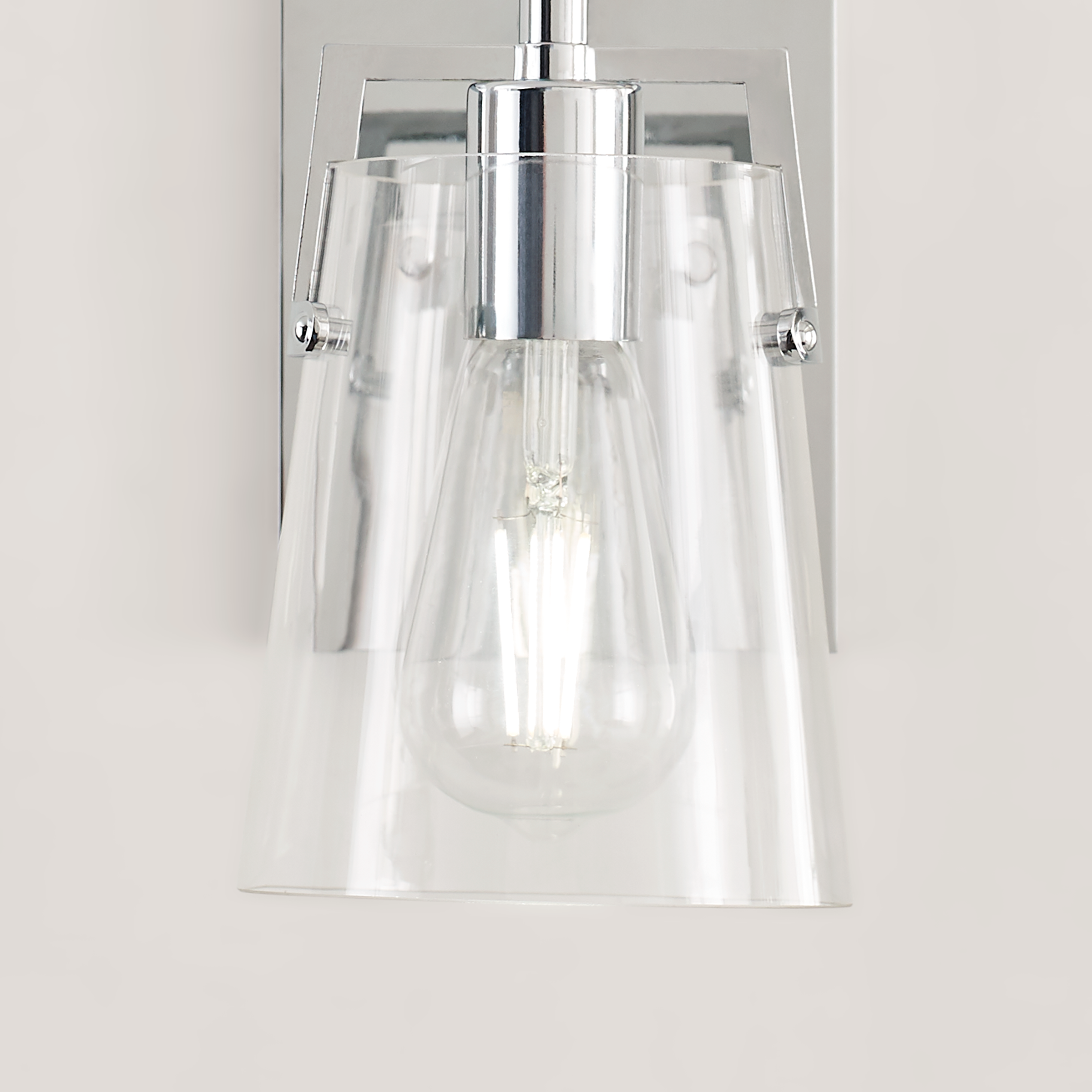 Crofton Small Sconce Chrome