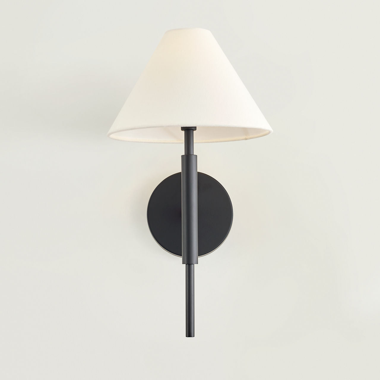 Porteau Medium Sconce Midnight Black