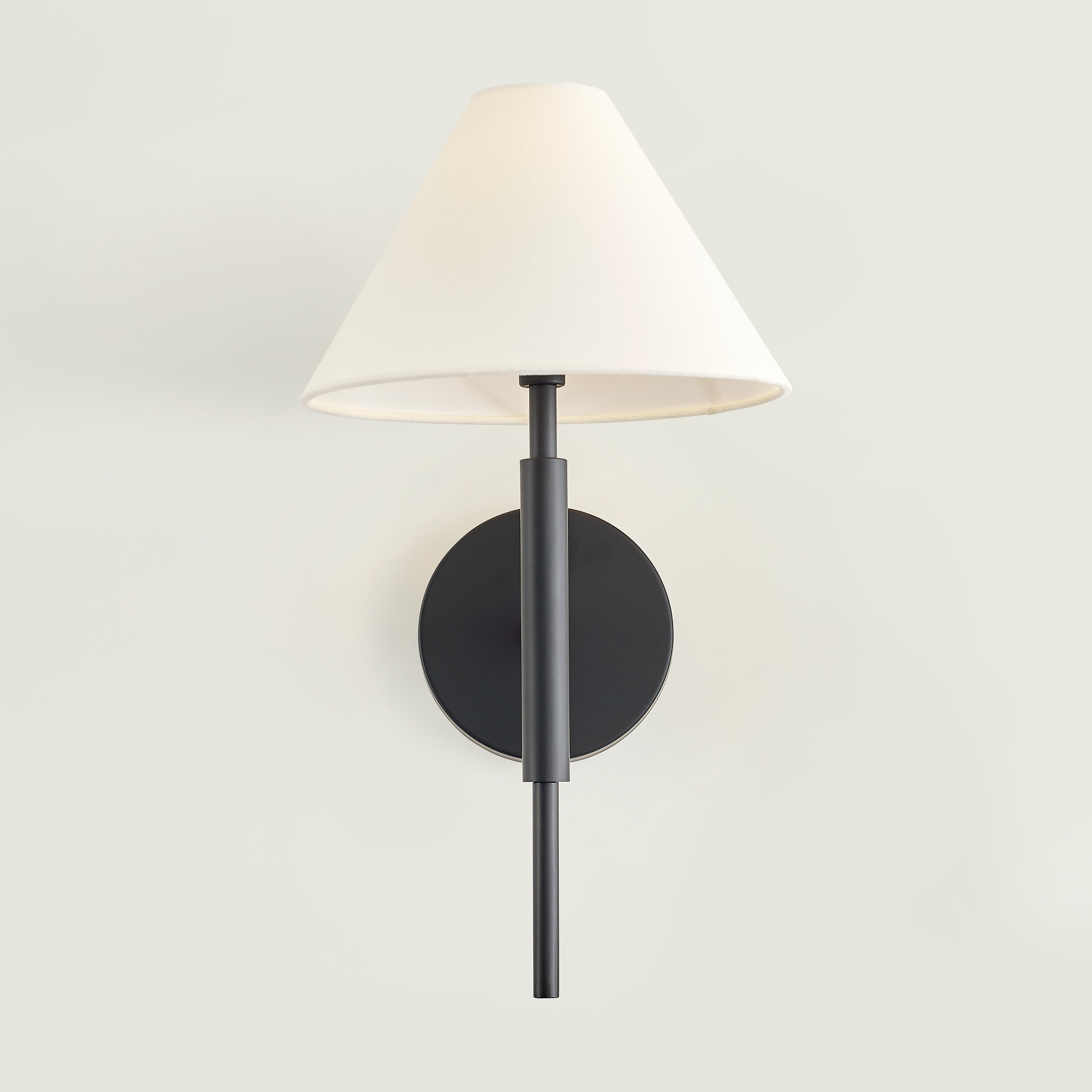 Porteau Medium Sconce Midnight Black