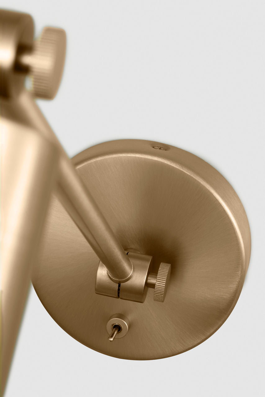 Frasar Arm Medium Sconce Satin Brass