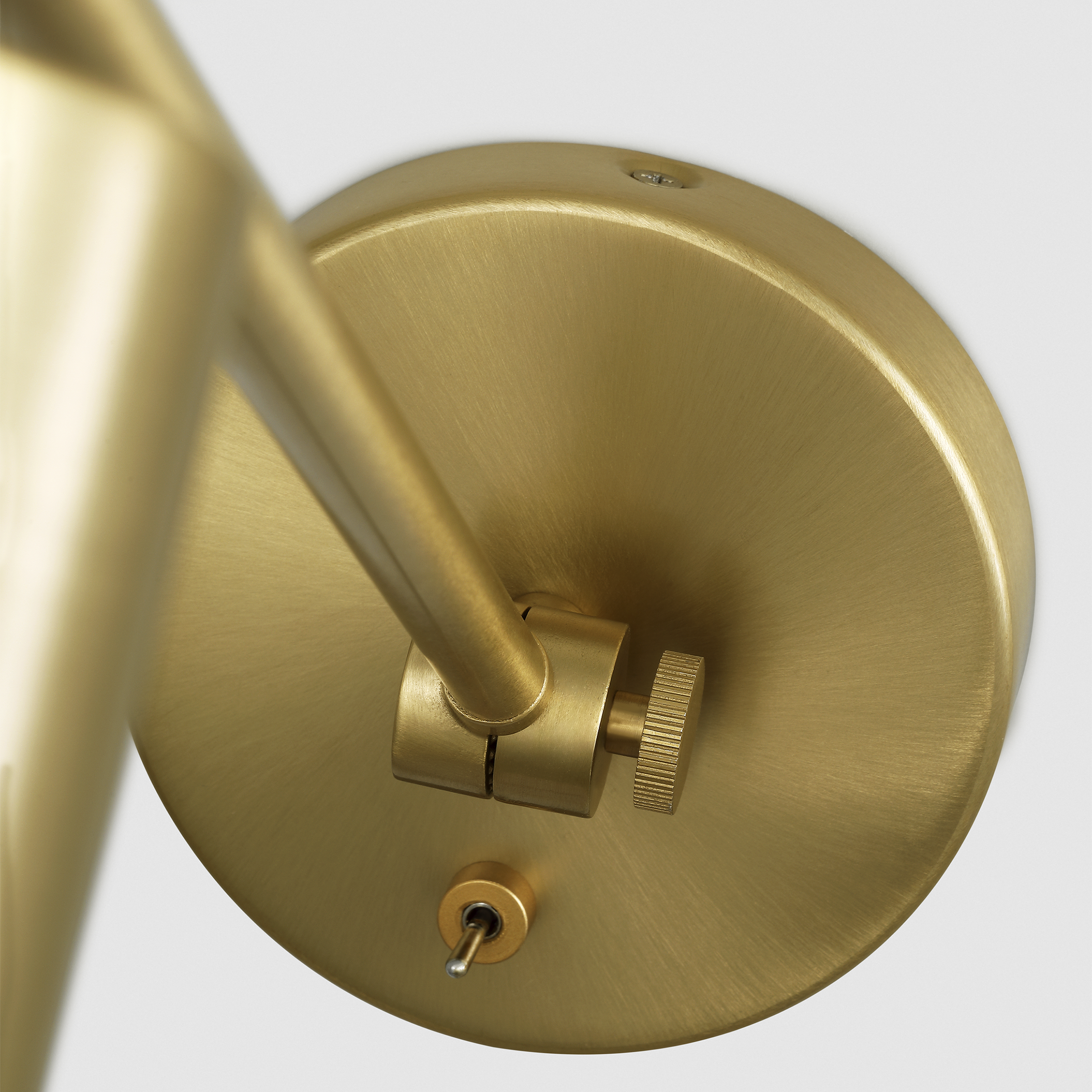Frasar Arm Medium Sconce Satin Brass