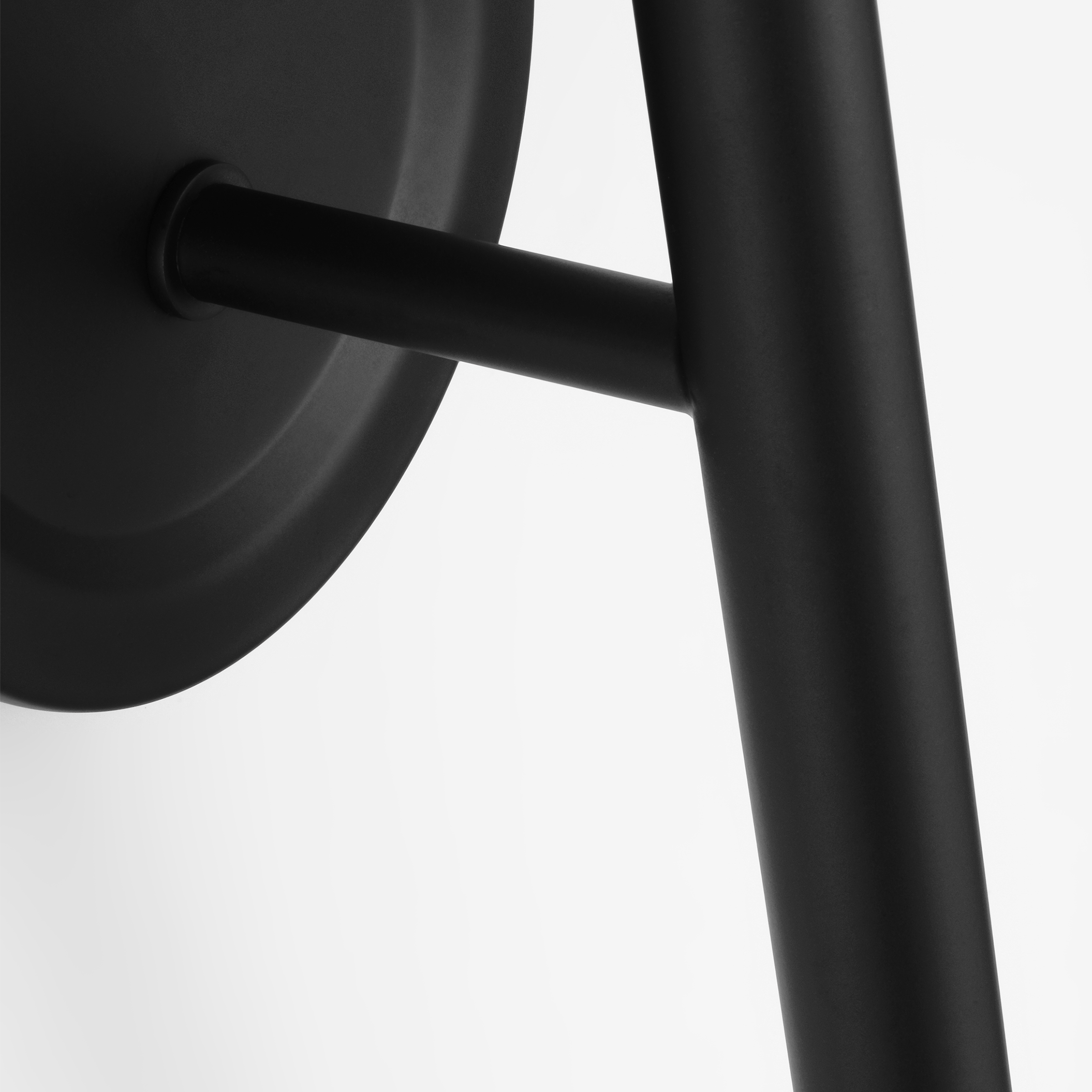 Egmont Tall Sconce Midnight Black