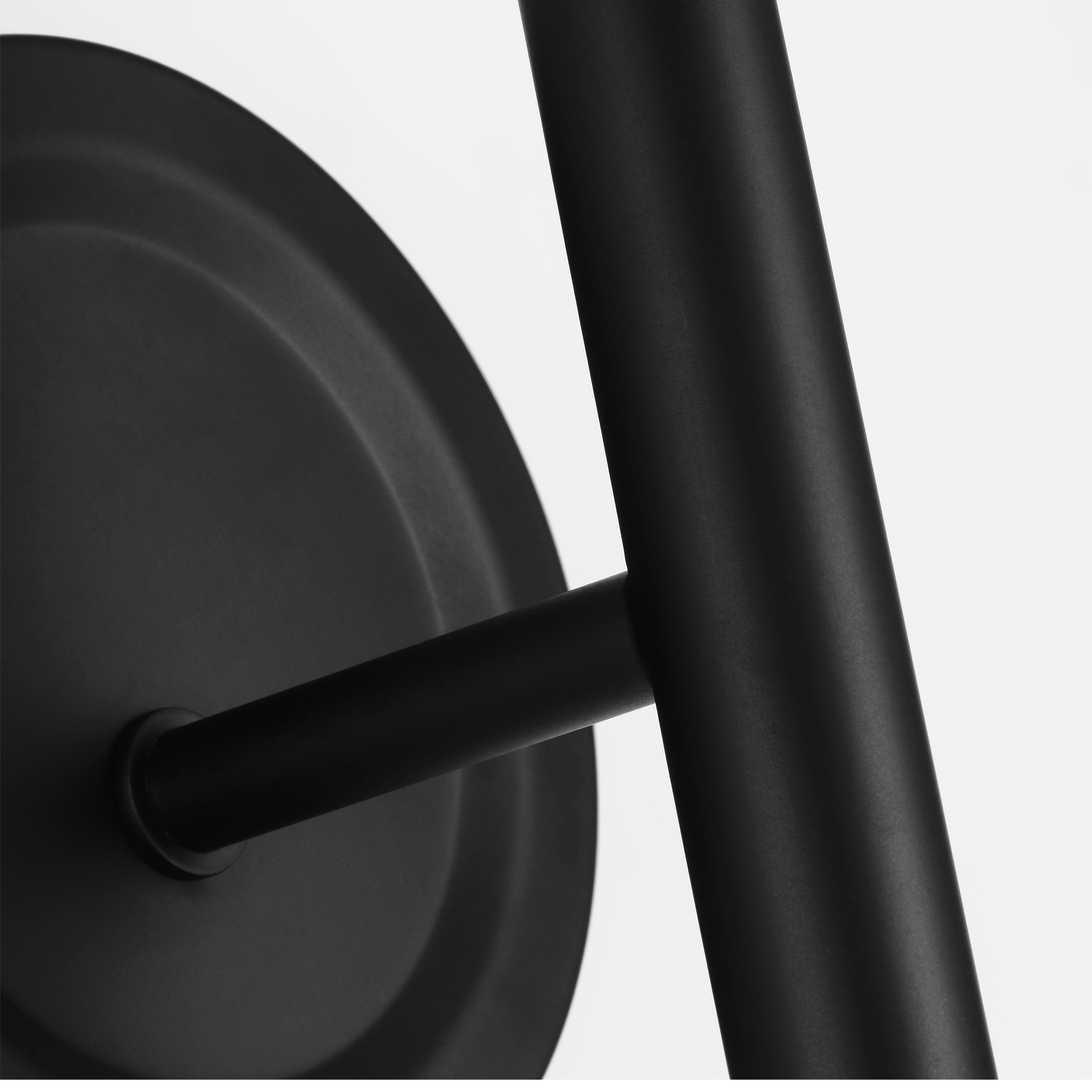 Egmont Tall Sconce Midnight Black