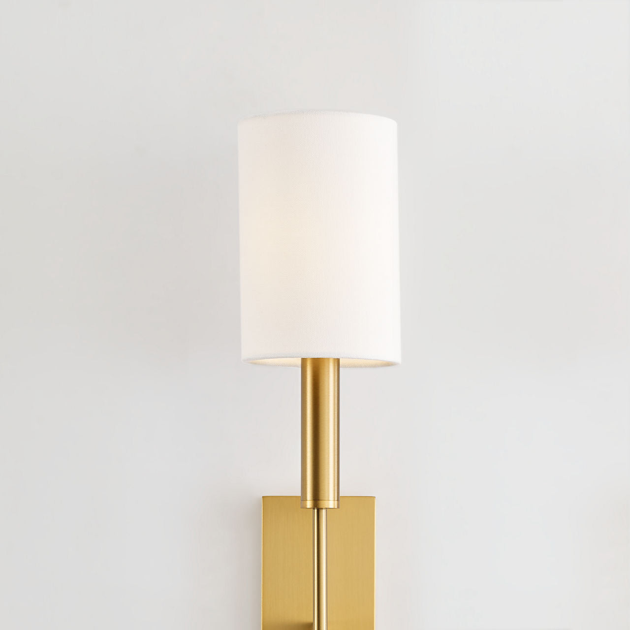 Brianna Tail Sconce Burnished Brass