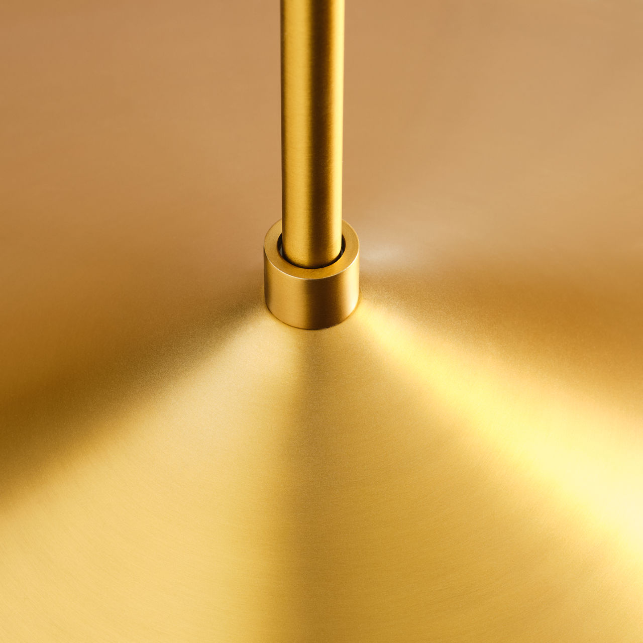 Echo Medium Pendant Burnished Brass