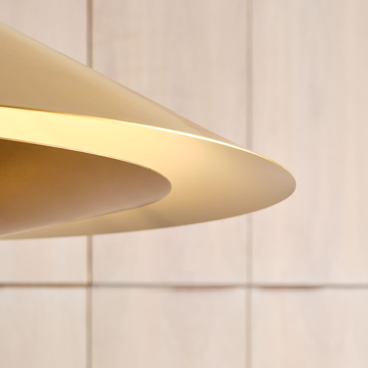 Echo Medium Pendant Burnished Brass