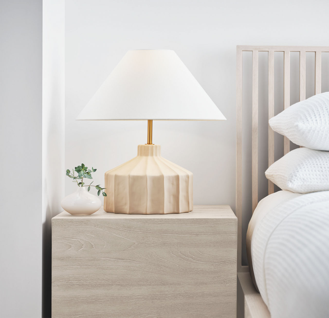 Veneto Medium Table Lamp Matte Concrete Bulbs Inc