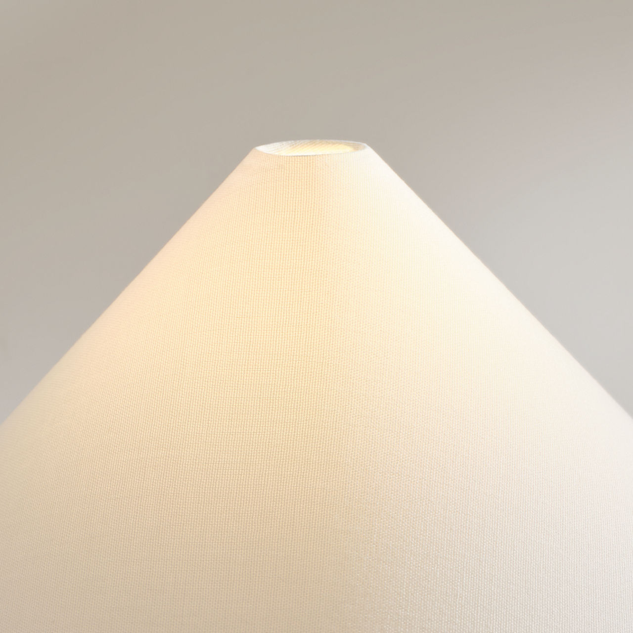 Brachion Medium Table Lamp Black Pearl