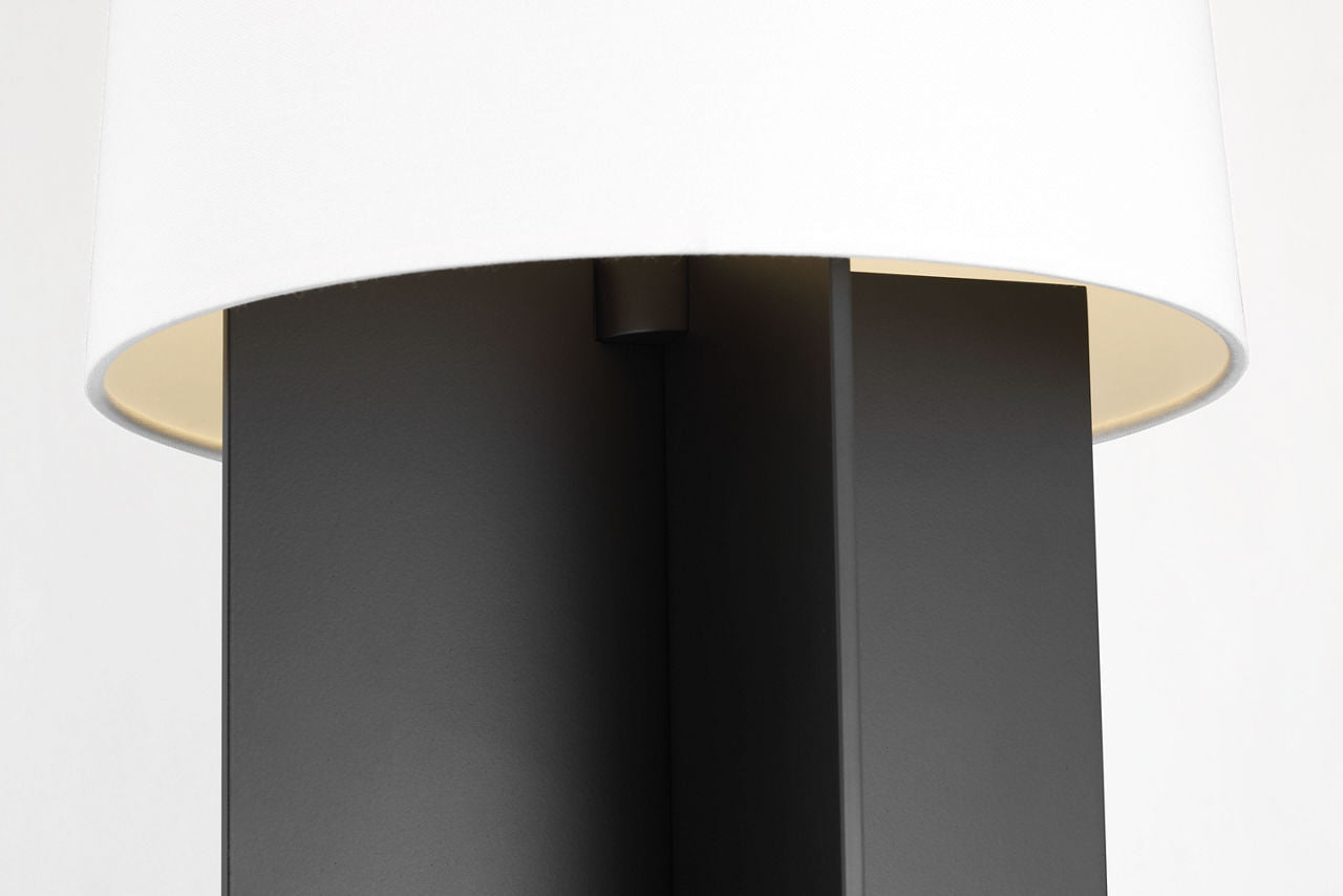 Blocco Medium Floor Lamp Midnight Black