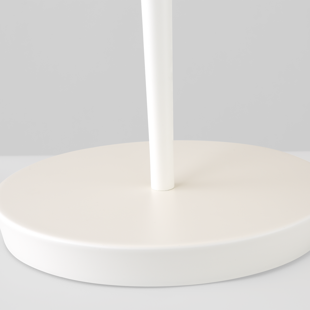 Contra Medium Table Lamp Soft Linen