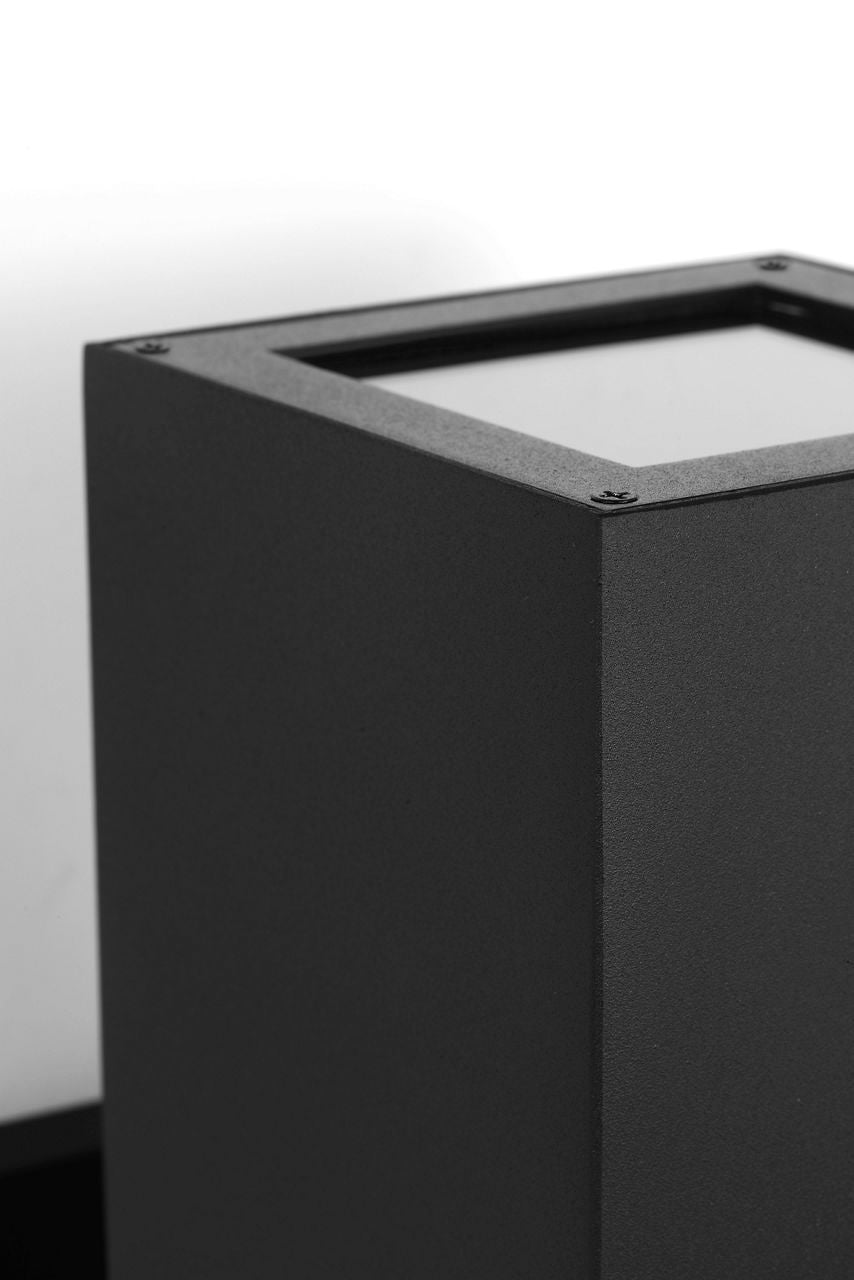 Pohl StoneStrong Large Lantern | Textured Black Bulb(s) Included