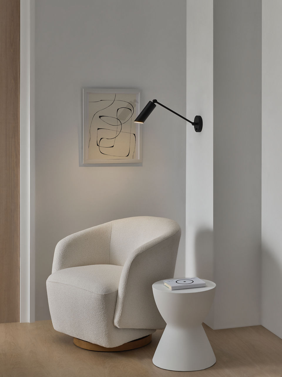 Frasar Arm Medium Sconce Midnight Black