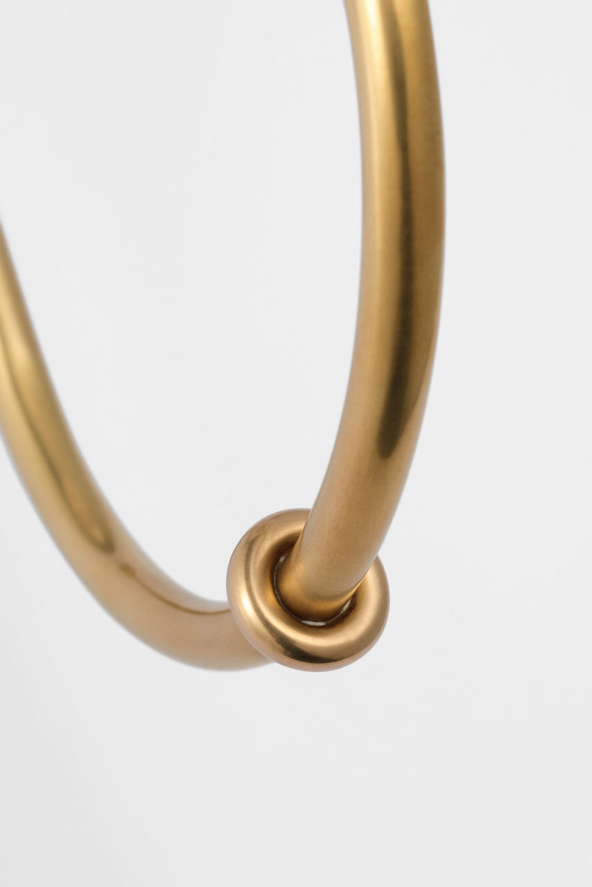 Ingela 24" Single Sconce | Hand-Rubbed Antique Brass | Silk Pleat Shade