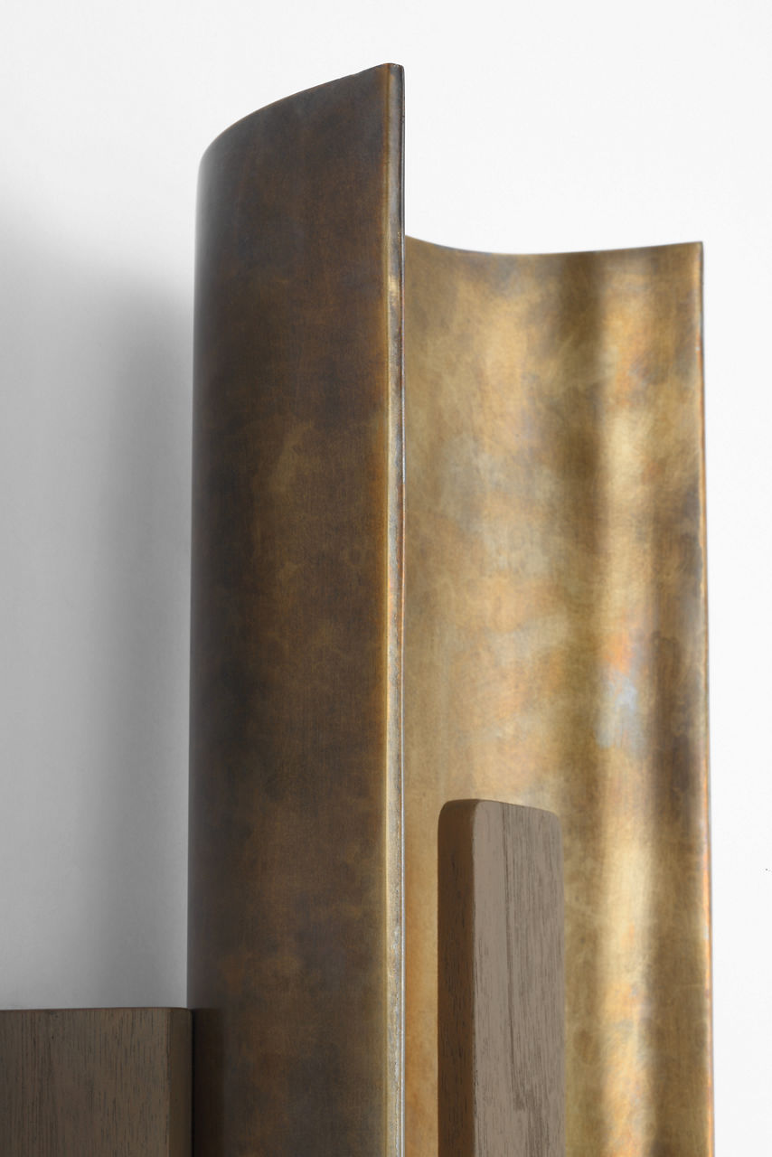 Remi 18" Sconce | Mottled Brass and Warm Walnut