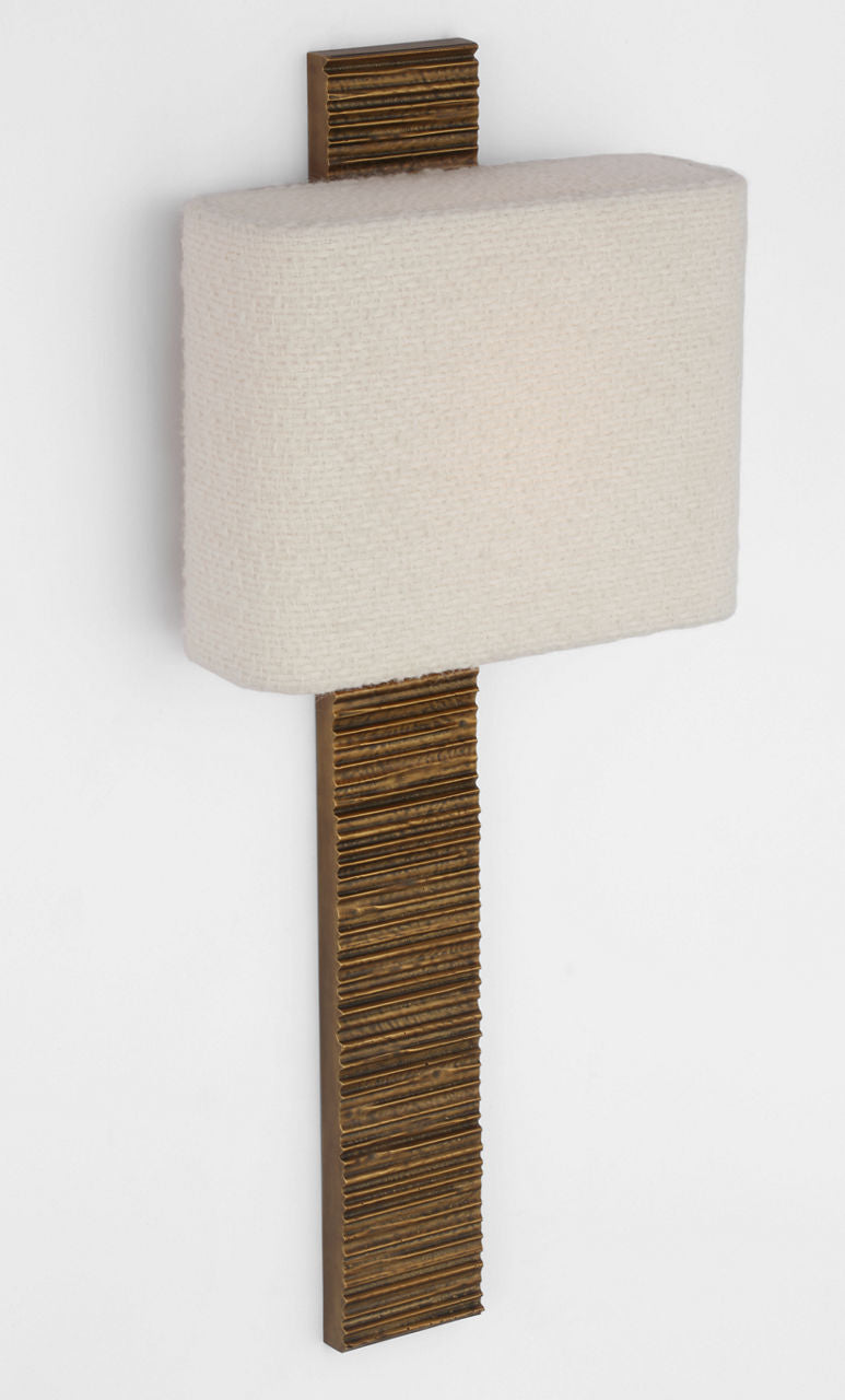 Fumar 23" Tail Sconce | Ridged Tombac | BouclÃ© Shade