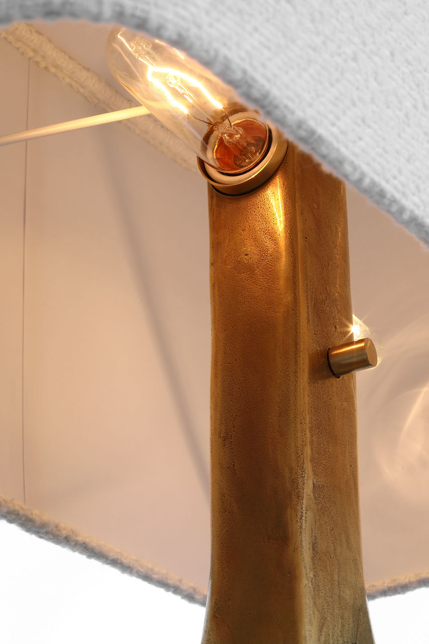 Terra-Forma 23" Right Table Lamp | Museum Brass | Boucle Shade