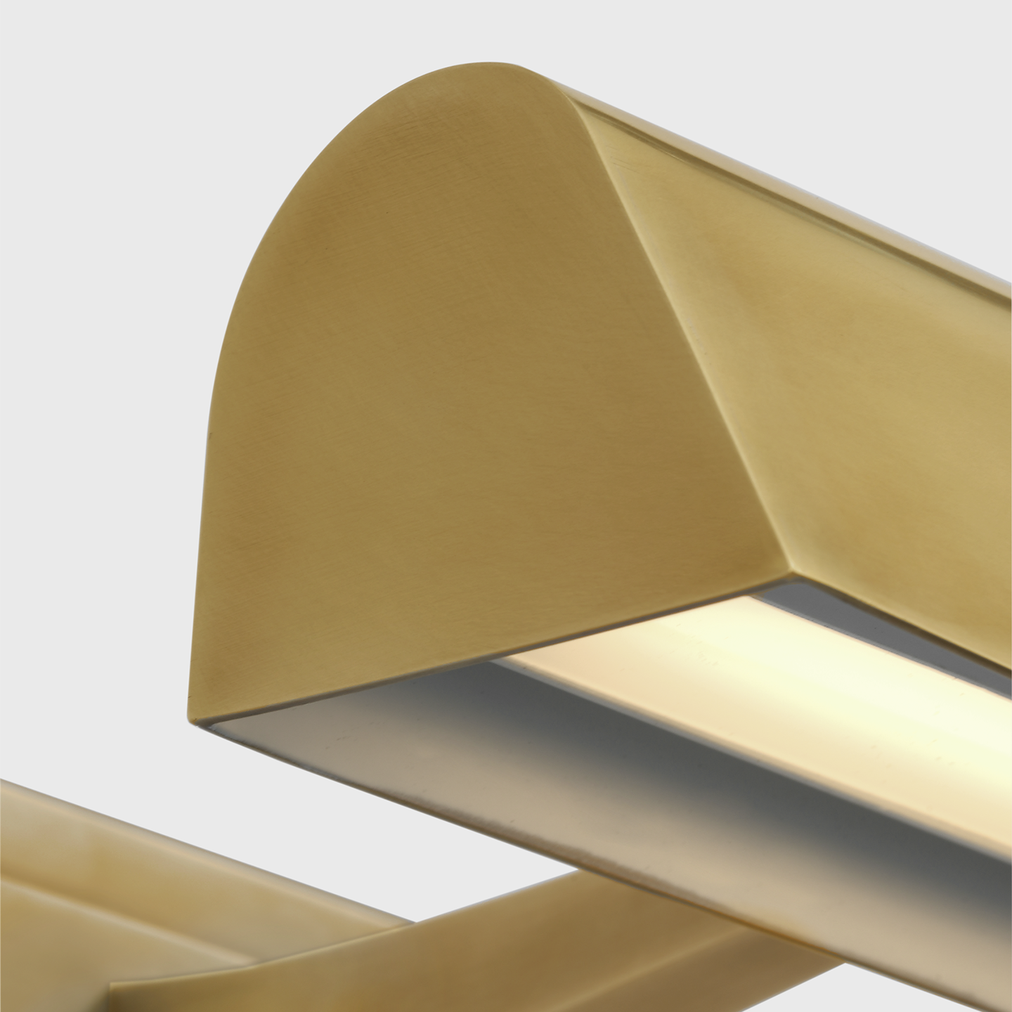 Edric 8" Picture Light | Hand-Rubbed Antique Brass
