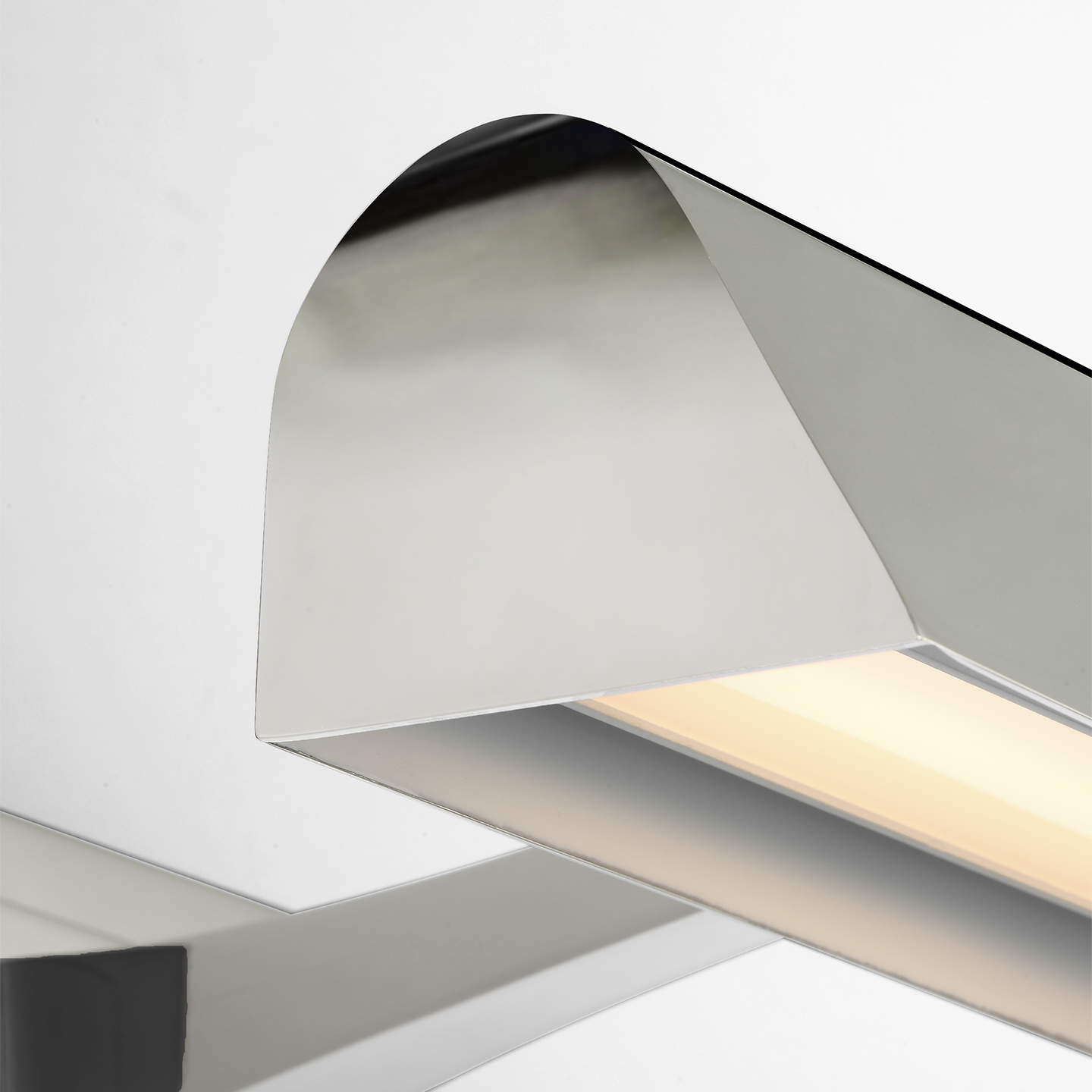 Edric 8" Picture Light | Polished Nickel
