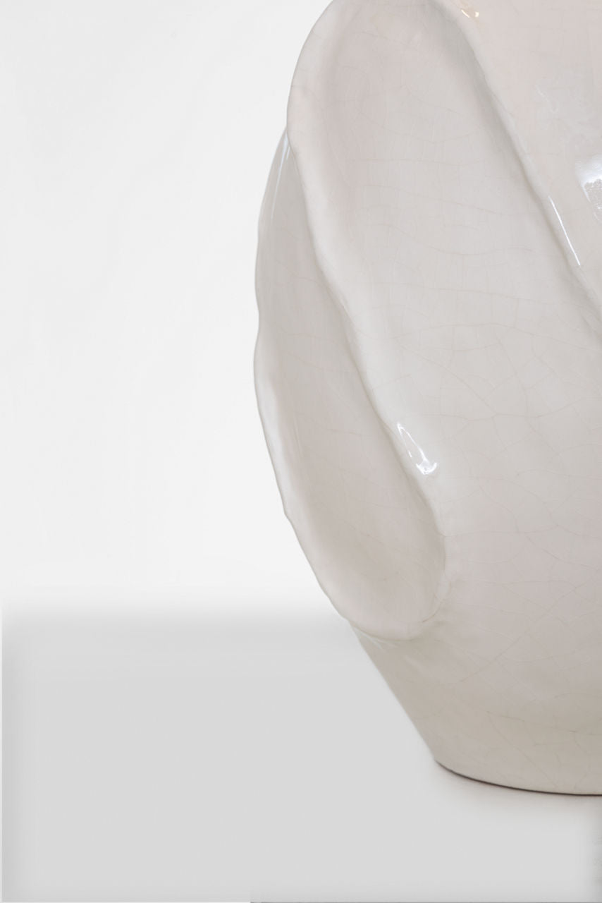 Idalia 28" Sculpted Table Lamp | Glossy White Crackle | Linen Shade