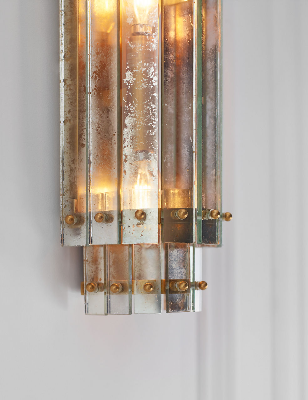 Cadence Small Tiered Sconce | Hand-Rubbed Antique Brass | Antique Mirror