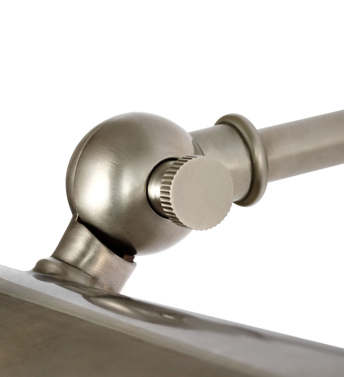Cabinet Maker 18" Cordless Picture Light | Antique Nickel